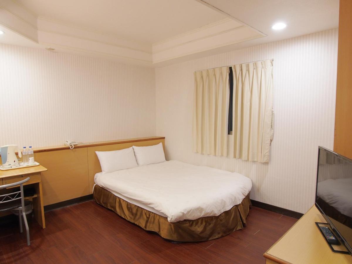 Yi Pin Yuan Hotel Tchaj-nan Exteriér fotografie